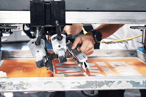 How Screen Printers Can Effectively Use White Ink