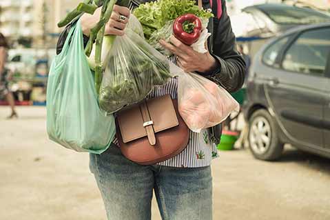 California Lifts Plastic Bag Ban