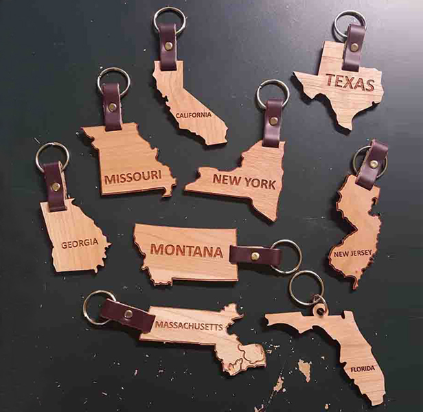 engraved wood state-shaped keychains