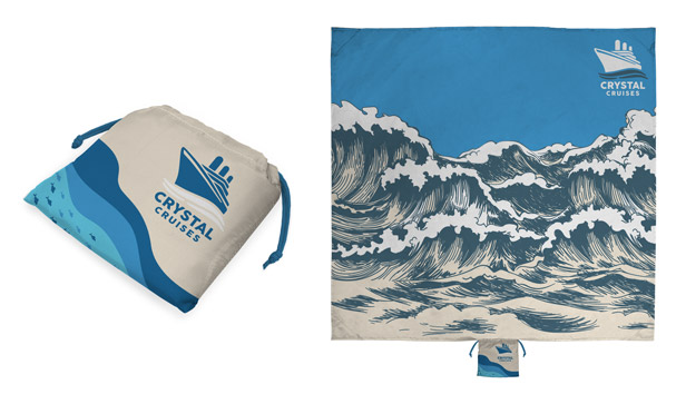 picnic blanket with wave scene and carry pouch