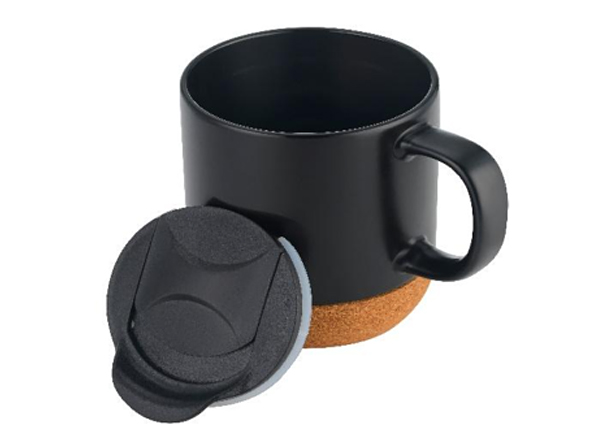 black mug with lid and bamboo bottom