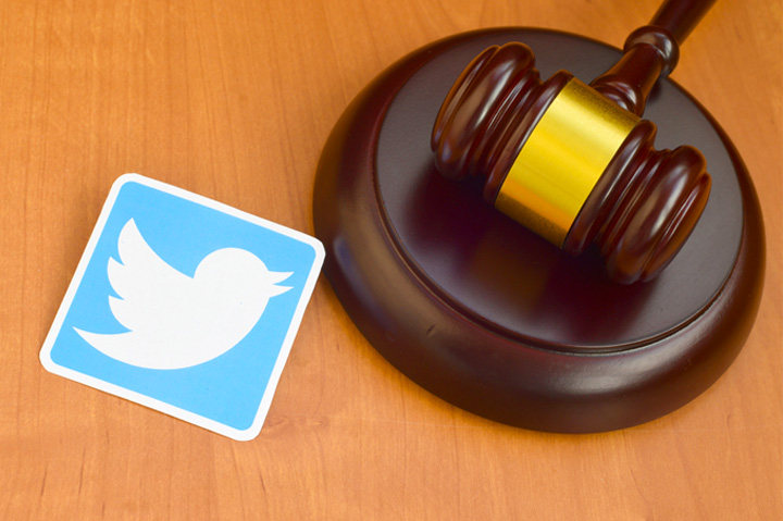 Twitter, gavel