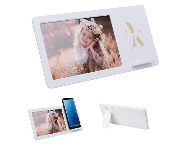 digital photo frame