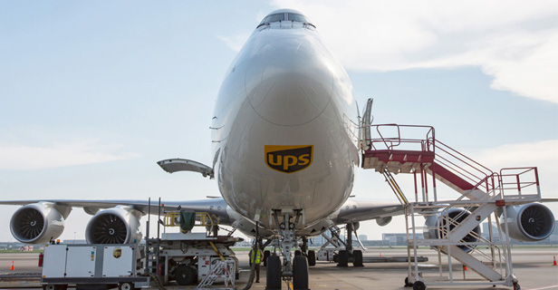 UPS plane