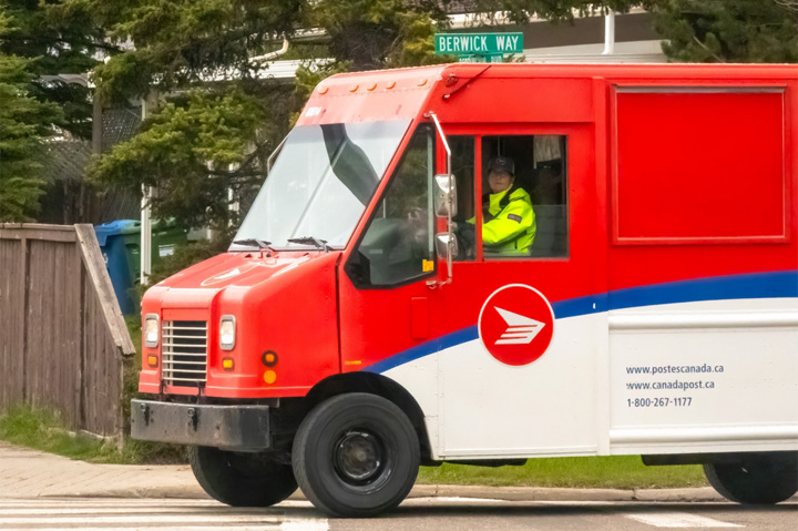 Canadian postal truck