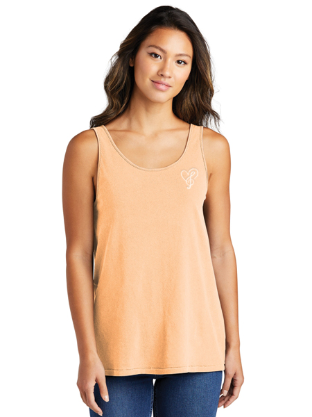 woman wearing peach tank top