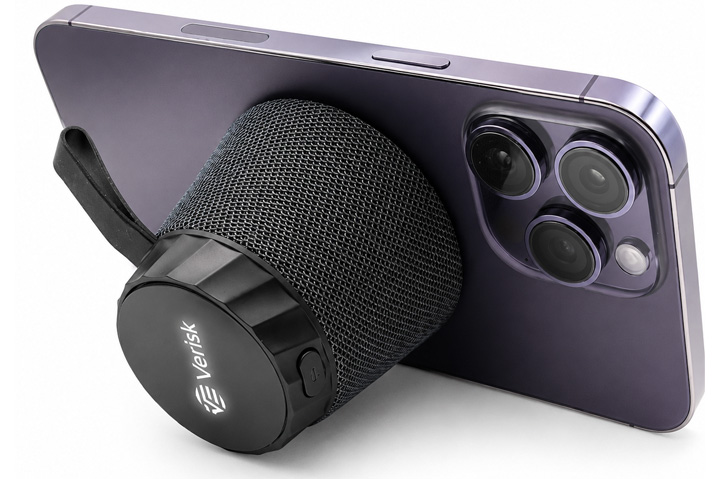 Editor’s Picks: Electronics & Tech Accessories