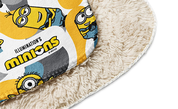Minions' sherpa blanket